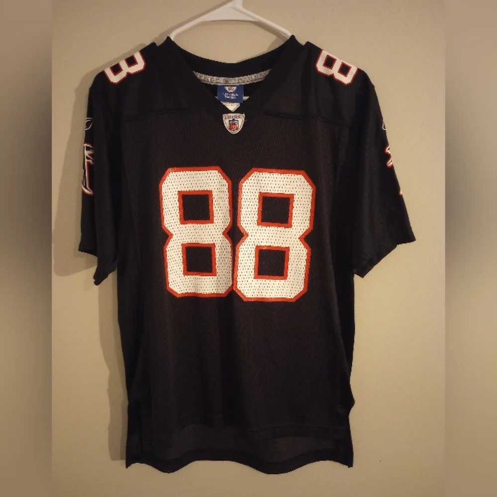 NFL Reebok On Field Atlanta Falcons Tony Gonzalez #88 Kids Jersey - Picture 3 of 7